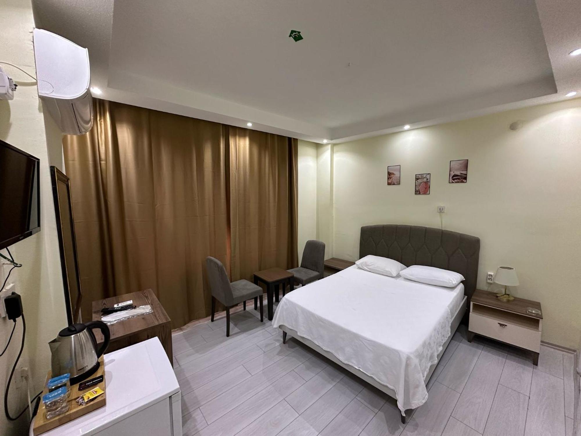 Naval Hotel Yalova Exterior foto